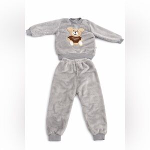 Comfortable two piece set girls/boys